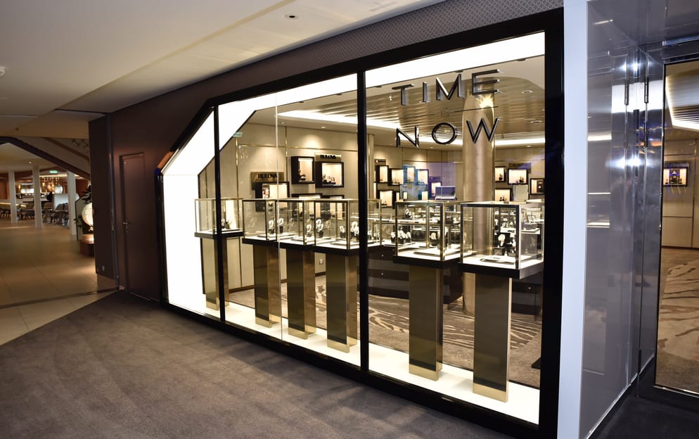 Celebrity Cruises, Celebrity Apex, Shops 5 ©CEL.jpg